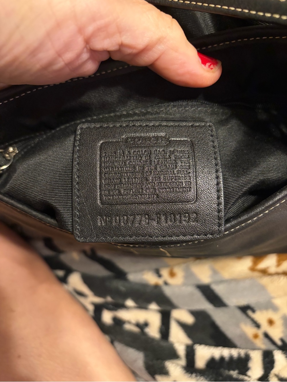 Coach Vintage EUC Soho Buckle Flap Black Leather Shoulder Bag - Picture 15 of 17